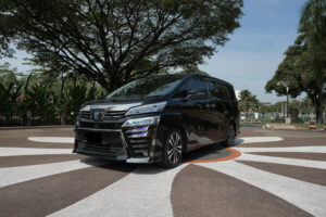 2018 T/VELLFIRE 2.5 CROWN 7-SEAT LUXURY MPV
